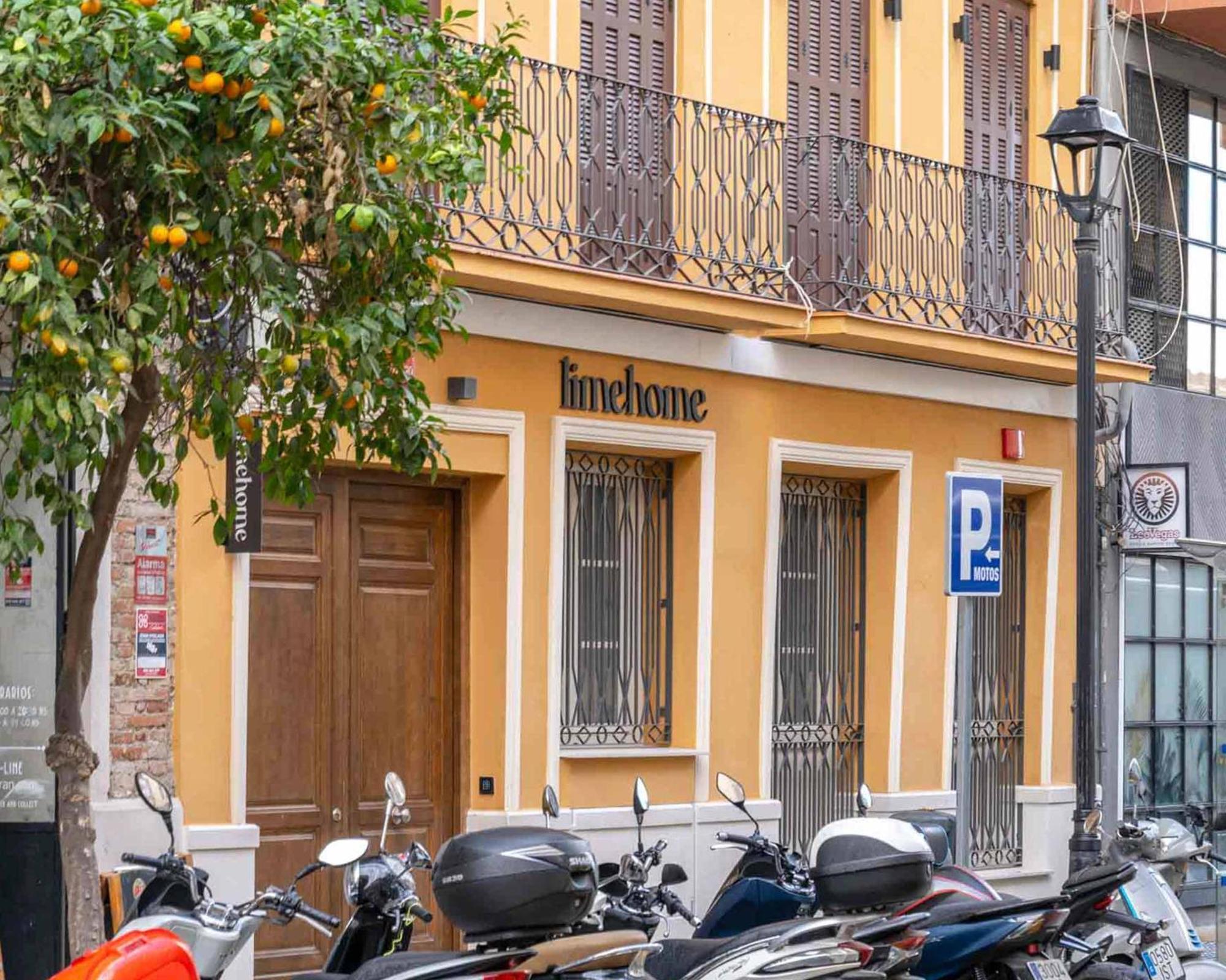 Limehome Malaga Calle Victoria Zewnętrze zdjęcie