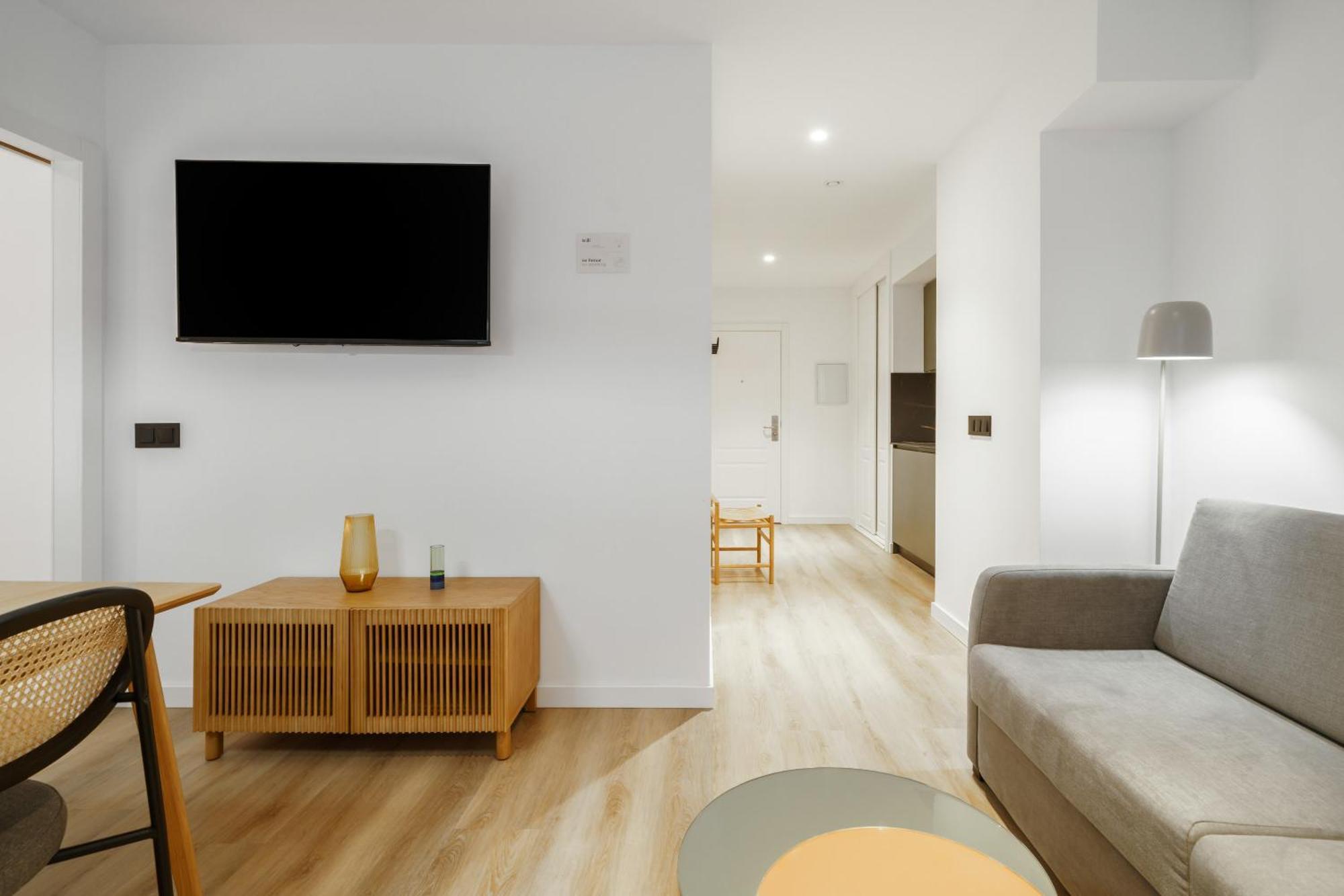 Limehome Malaga Calle Victoria Zewnętrze zdjęcie