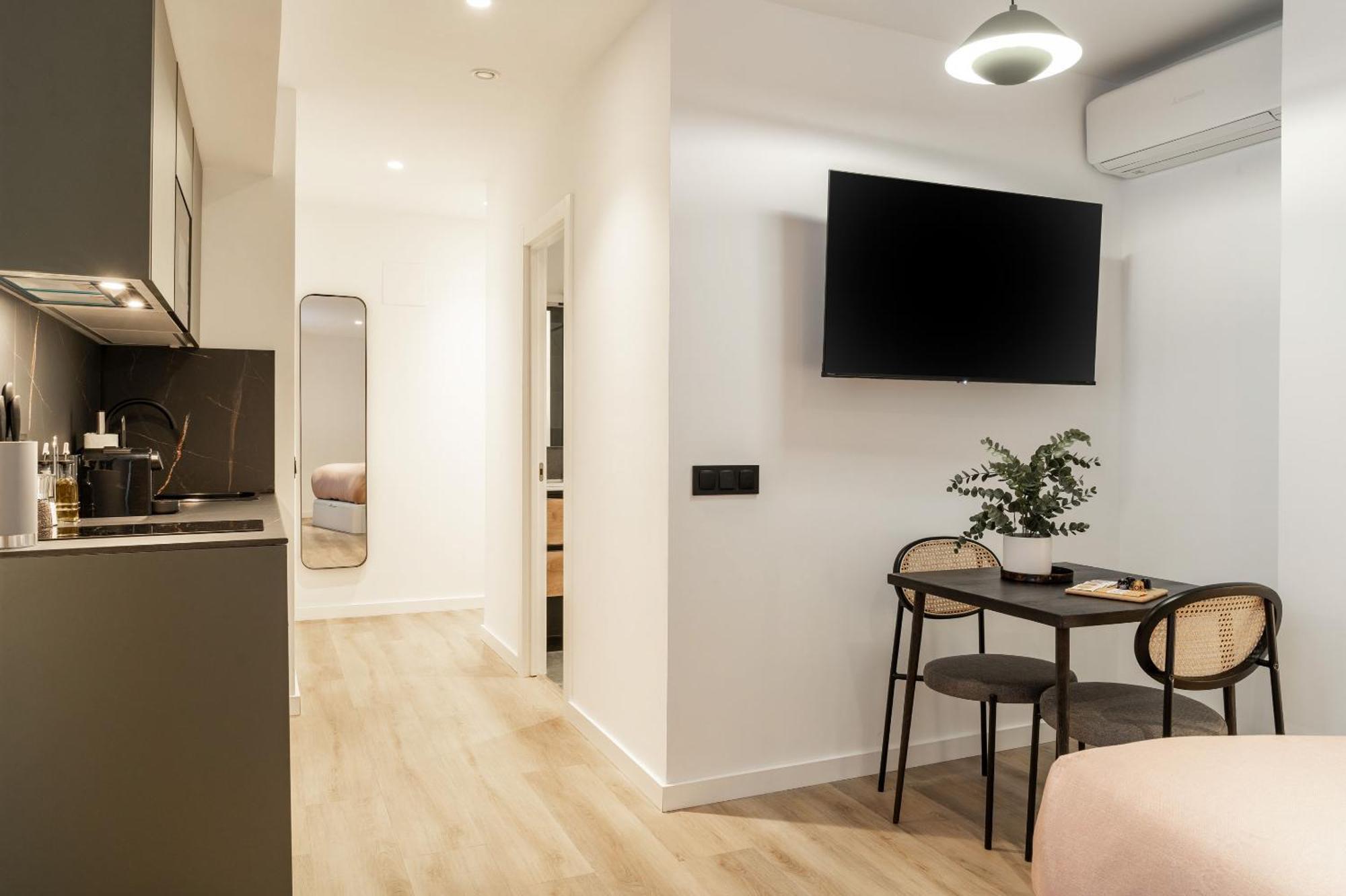 Limehome Malaga Calle Victoria Pokój zdjęcie