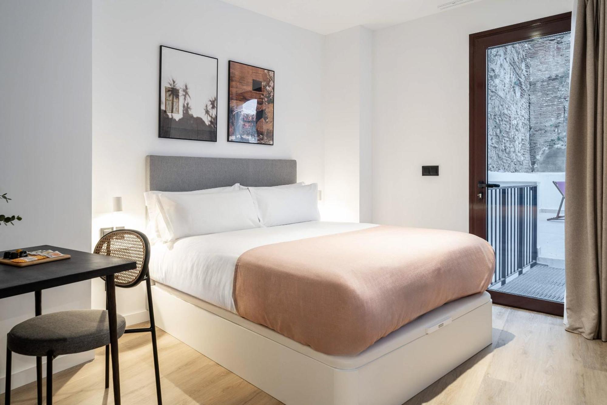 Limehome Malaga Calle Victoria Zewnętrze zdjęcie