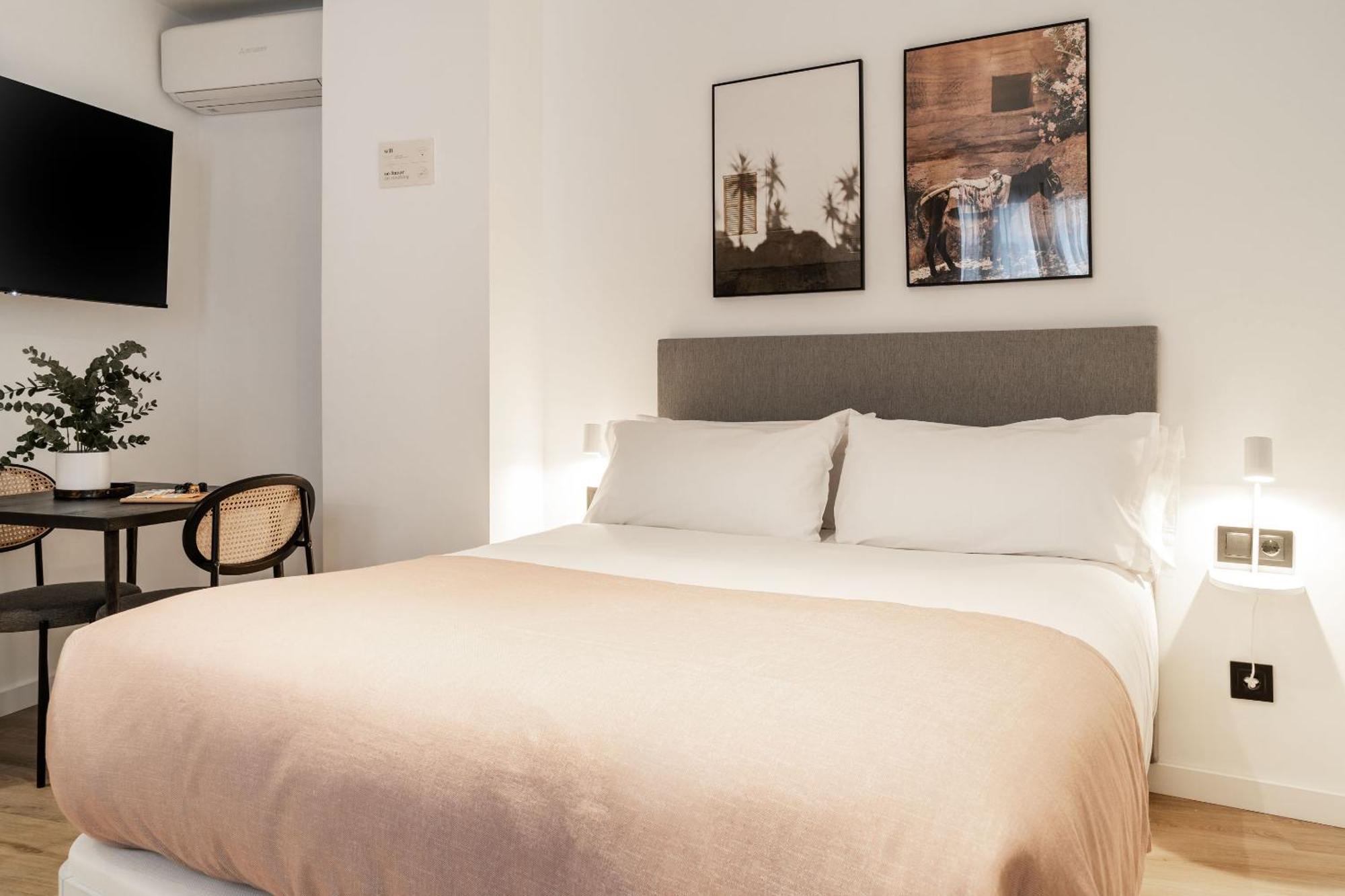 Limehome Malaga Calle Victoria Pokój zdjęcie