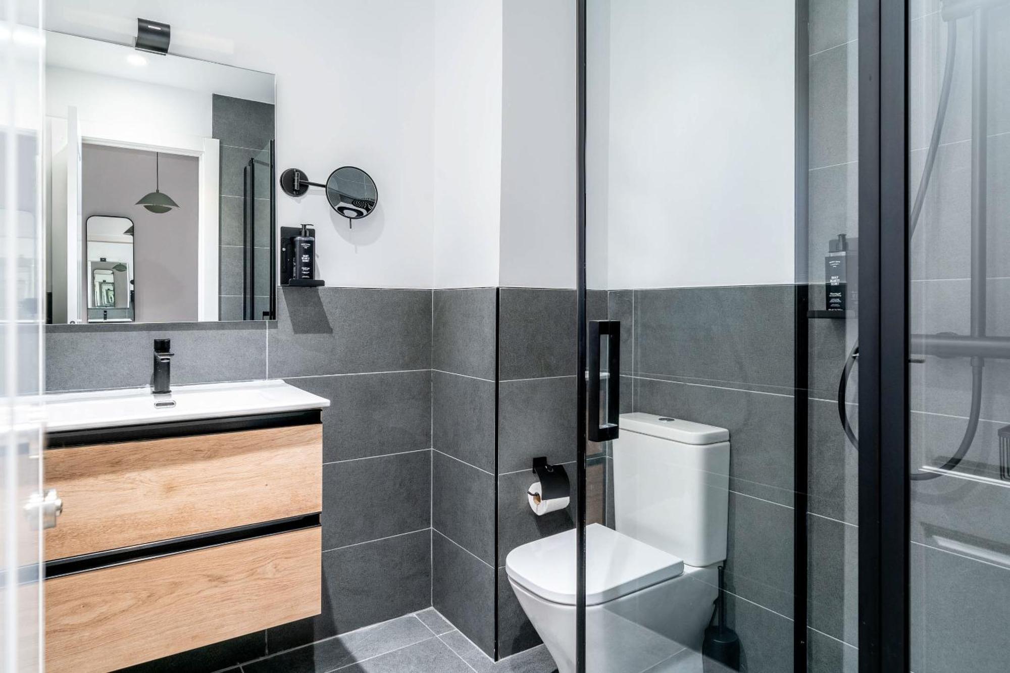 Limehome Malaga Calle Victoria Zewnętrze zdjęcie