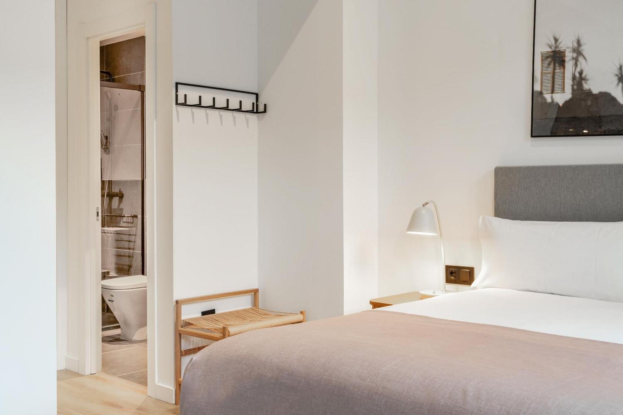 Limehome Malaga Calle Victoria Pokój zdjęcie