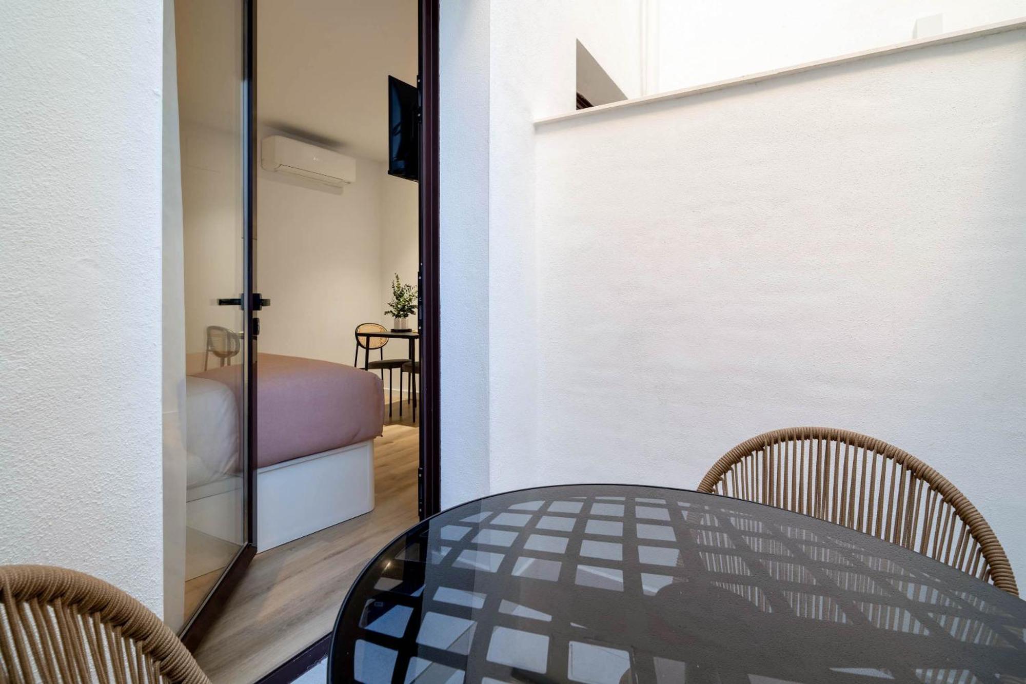 Limehome Malaga Calle Victoria Pokój zdjęcie