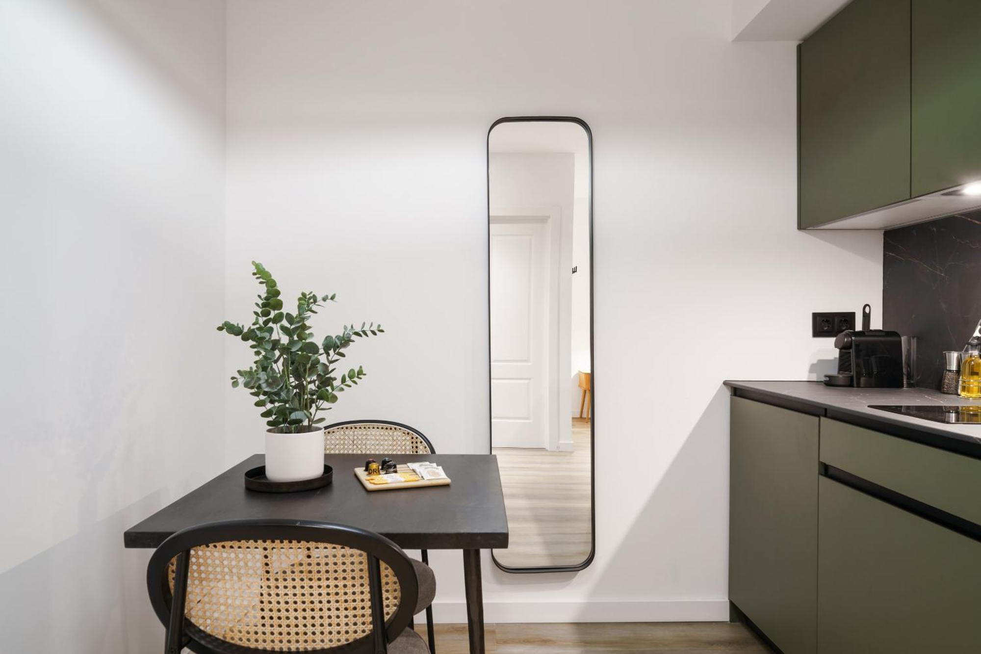 Limehome Malaga Calle Victoria Pokój zdjęcie